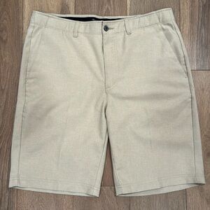Men’s Pebble Beach Dry- Luxe Performance Size:34 100% Polyester
